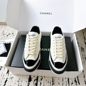 Chanel 25A Latest Model Sneakers from Official Website