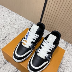 LV Trainer sneakers Black