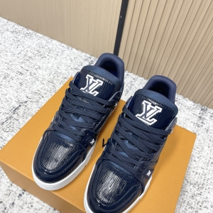 LV Trainer Epi sneakers