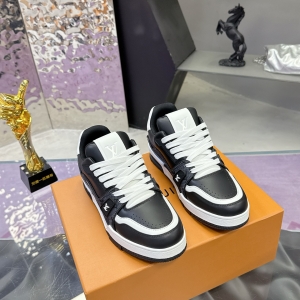 LV Trainer Sneaker in black and white
