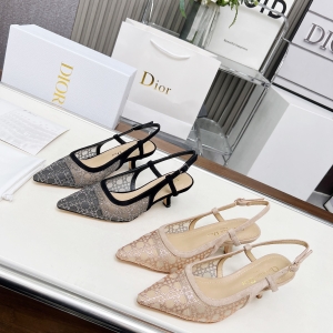 Dior's latest 2025 Spring/Summer collection of rhinestone-embellished high heels and sandals featuring a jacquard rhinestone pattern.