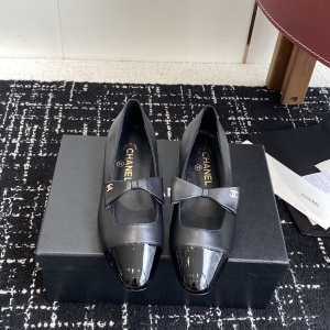 Chanel Spring/Summer Retro Mary Janes