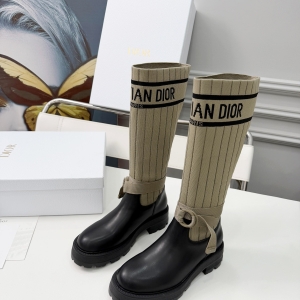 Dior Autumn/Winter New Knight Knee-High Boots