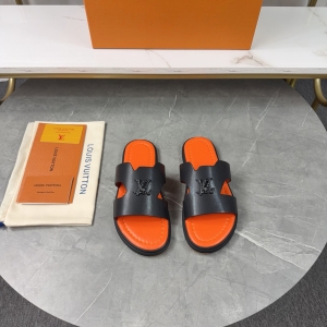 LV Isola flat mules