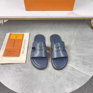 LV Isola flat mules