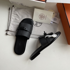 Hermès men's Kelly buckle slippers~