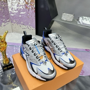 LV Runner Tatic sneakers