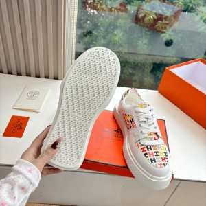 Hermès Bouncing Sneakers