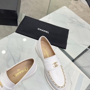 Chanel classic color-block loafers