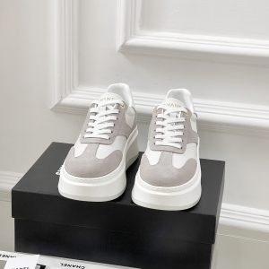 White platform sneakers