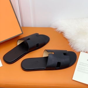 Hermes H slippers