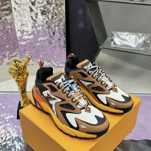 LV Runner Tatic sneakers
