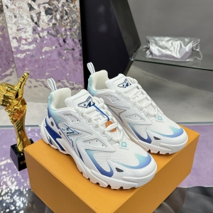 LV Runner Tatic sneakers