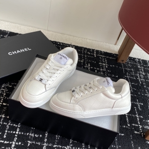 CHANEL 25SS Early Spring Resort Collection Sneakers & Casual Shoes