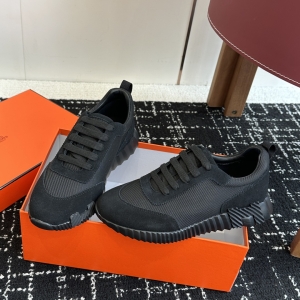 Hermes 25 New Couple Sports and Casual Shoes