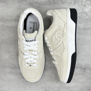 Chanel 23SS sneakers/dad shoes