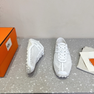 Hermès Kiga sneakers