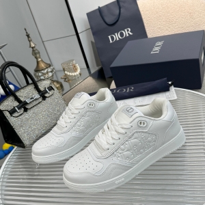 Dior Couples' Casual Sneaker Collection - Ultimate Market Edition