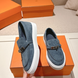 Hermès' new Kelly buckle platform loafers