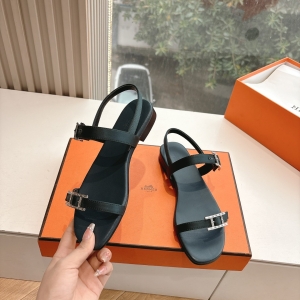 Hermès Epic sandals