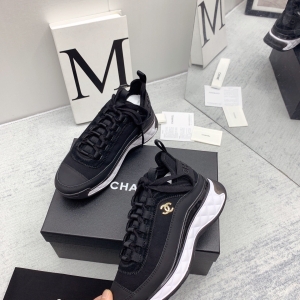 Chanel - New Autumn/Winter Quilted Sneakers