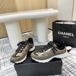 2025 Chanel Fall Collection: Top-Tier Gold and Silver Horn King Shoes