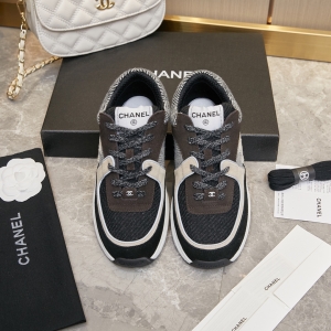 Chanel – 2024 Top Casual Sneakers