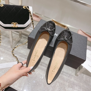 Timeless classic Chanel ballet flats