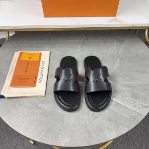LV Isola flat mules
