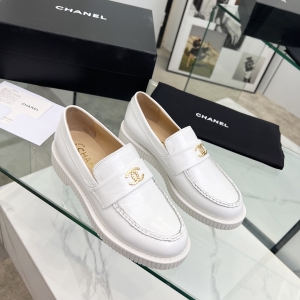 Chanel classic color-block loafers
