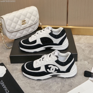 Chanel - Top-of-the-line casual sneakers