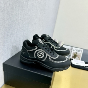 Chanel – 2024 Top Casual Sneakers
