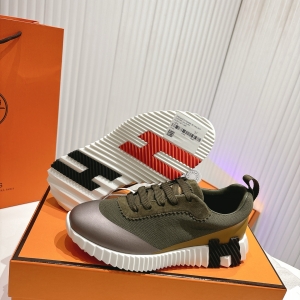 Hermès color-blocked "H" element casual sneakers